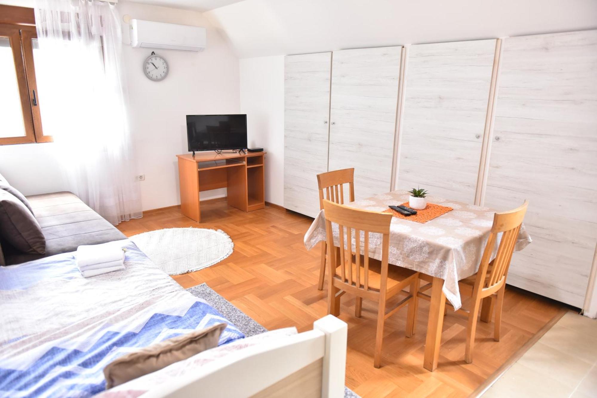 Apartments Ravno Plužine Habitación foto